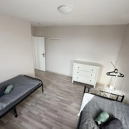 Work And Stay Near Frankfurt Airport 2Br And Balcony * Raunheim