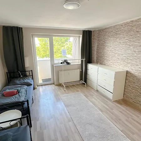 Work And Near Frankfurt Airport 2br And Balcony Appartement Raunheim