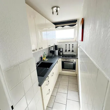 Work And Near Frankfurt Airport 2br And Balcony Appartement Raunheim